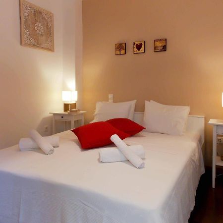 Cozy Plaka Apartment Athen Exterior foto